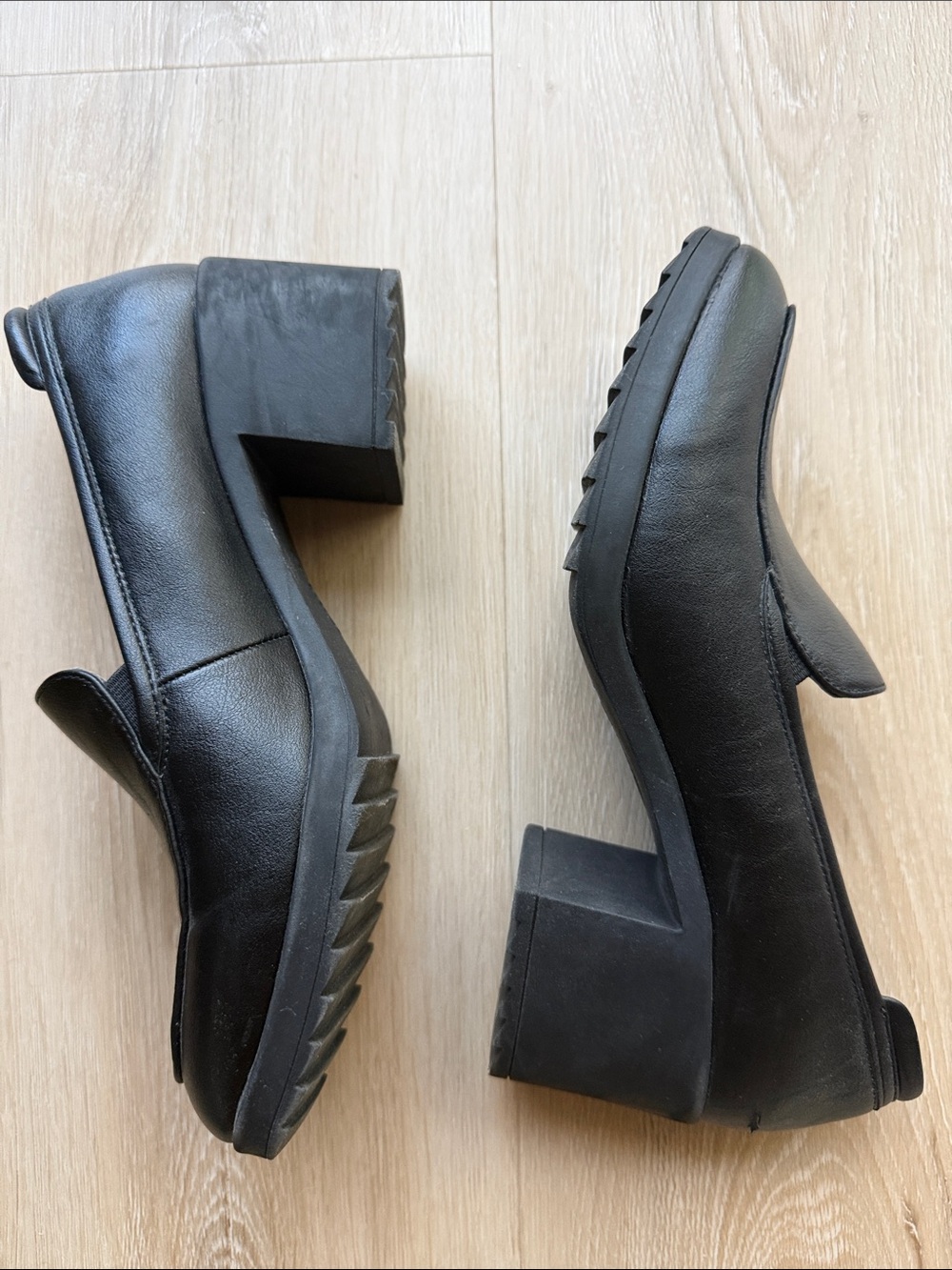 Black BlockHeel Slip-On Eurosoft Loafers. Women.